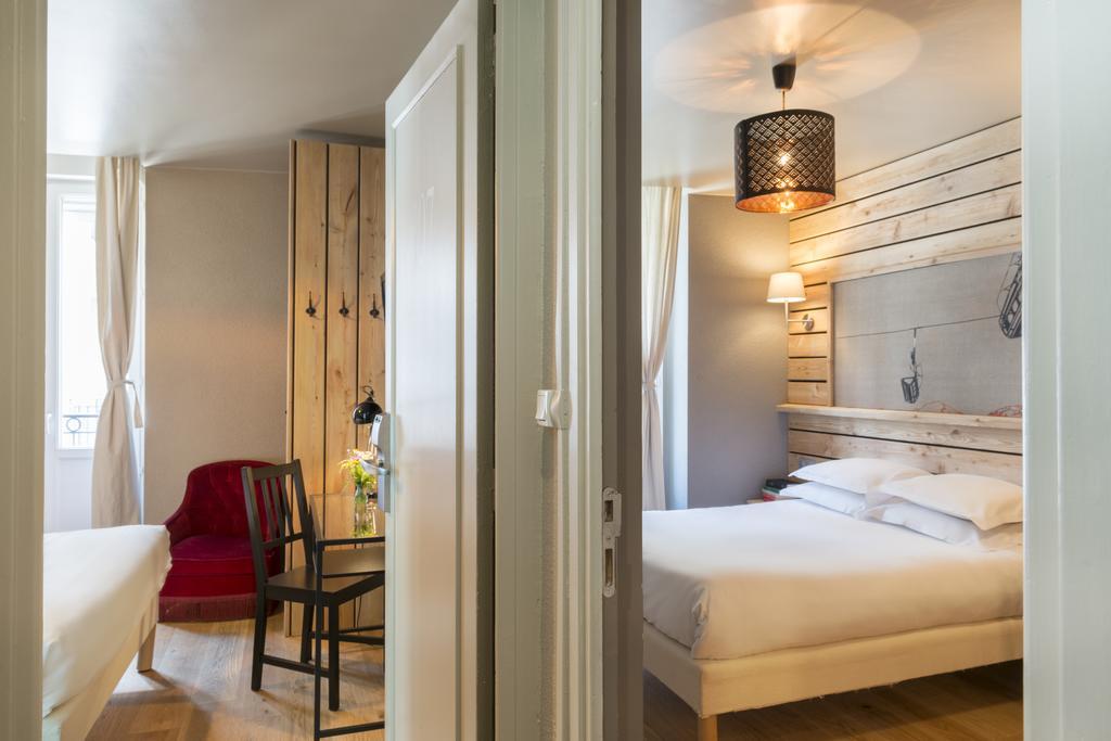 Hotel De Russie เลอมงต์-ดอร์ ภายนอก รูปภาพ