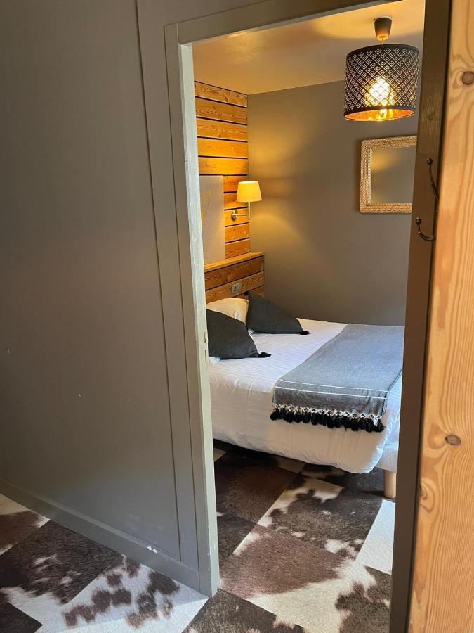 Hotel De Russie เลอมงต์-ดอร์ ภายนอก รูปภาพ