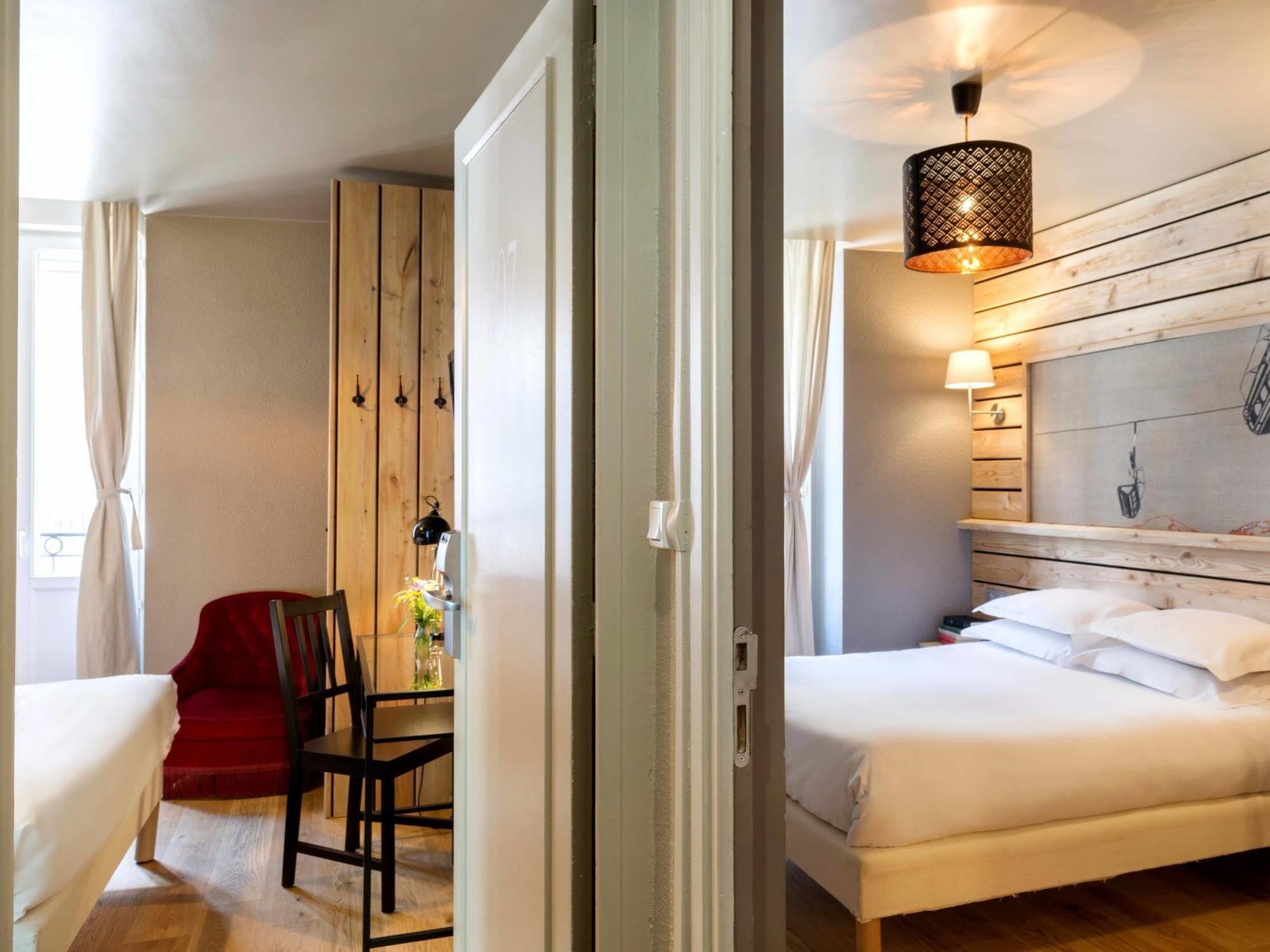 Hotel De Russie เลอมงต์-ดอร์ ภายนอก รูปภาพ